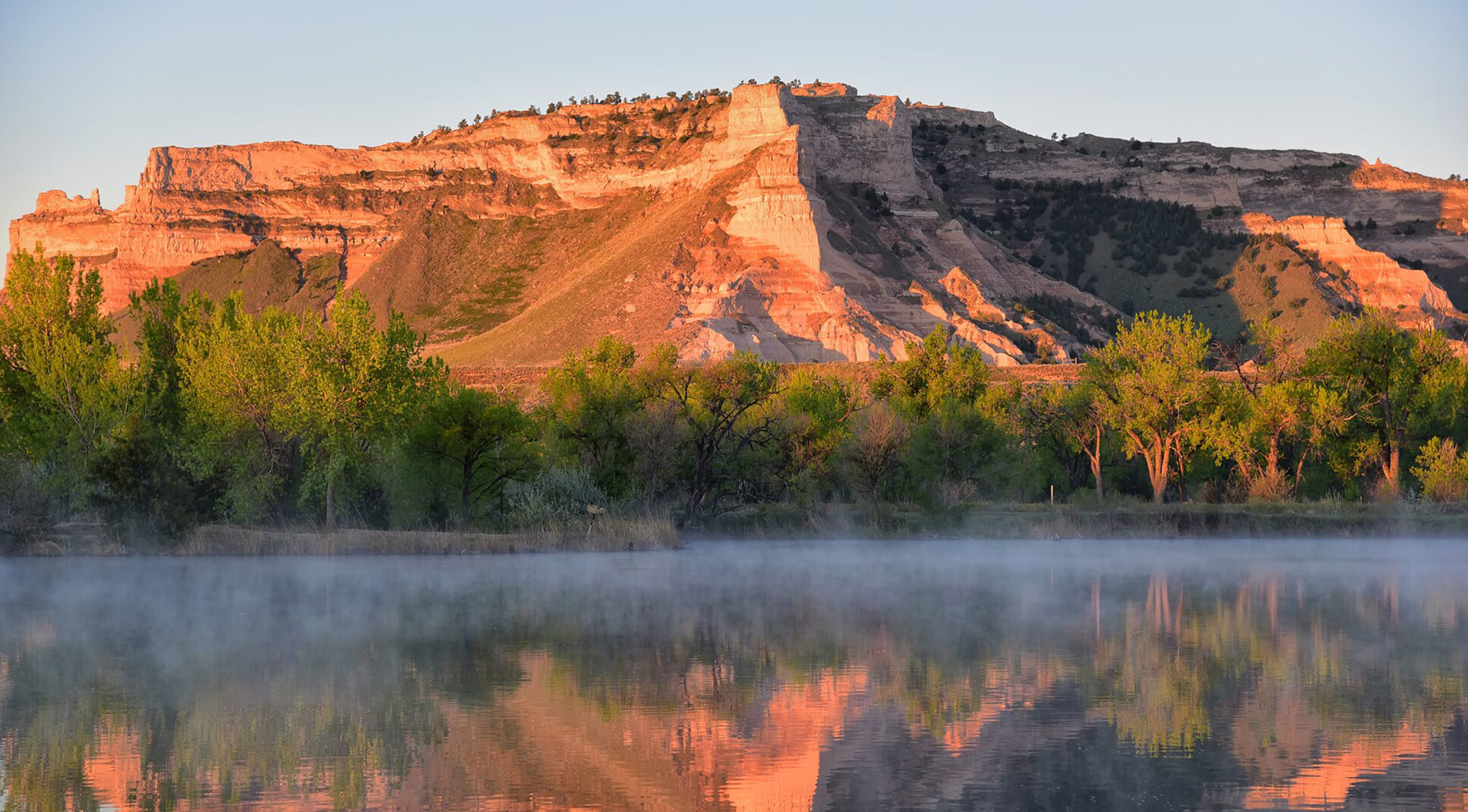 Monument reflection 2.jpg